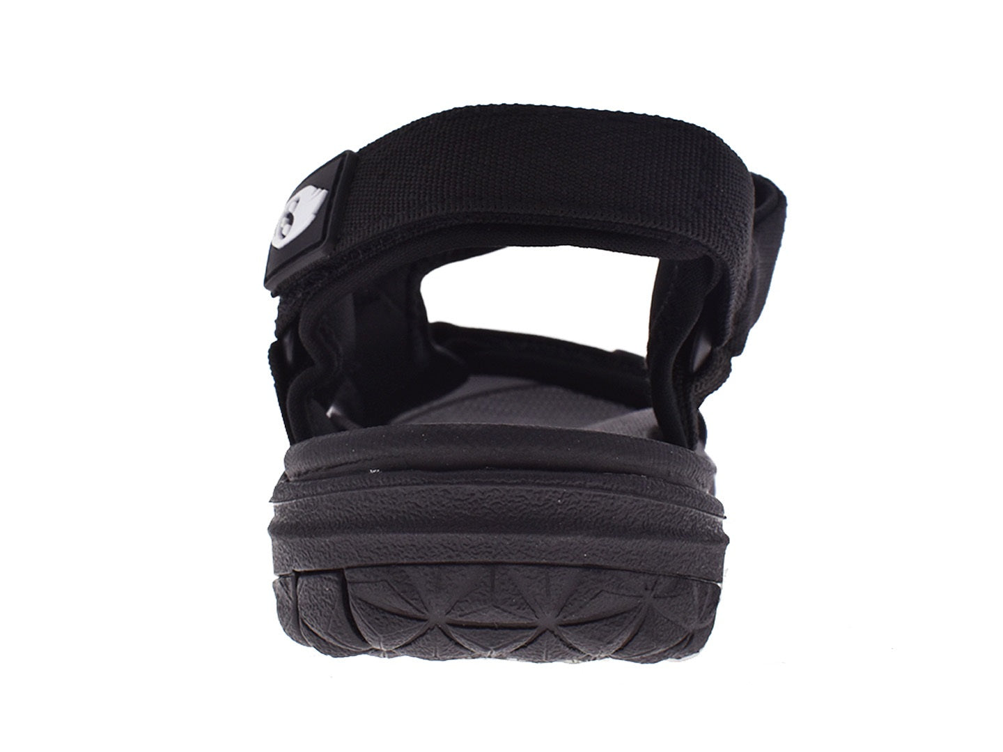 Par de sandalias negras para niños marca UNGA con correas ajustables y suela resistente.